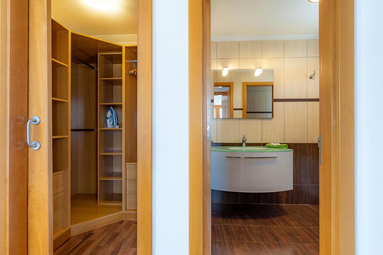 Villas Camelot By Escape Home ปลายาบลังกา ภายนอก รูปภาพ